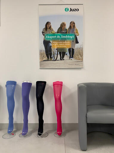 Zdjęcie gabinetu, poczekalnia, produkty uciskowe Zdjęcie gabinetu, poczekalnia, produkty uciskowe